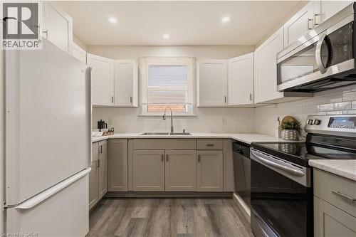 Main house: all appliances included - 148 Huxley Avenue S, Hamilton, ON 