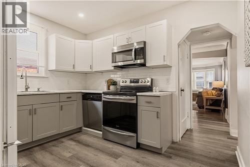 Main house: neutral kitchen finishes - 148 Huxley Avenue S, Hamilton, ON 