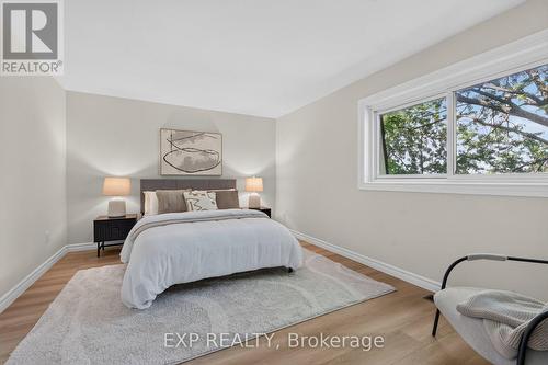 38 Rusty Crestway, Toronto, ON 