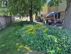 Well manicured gardens and lawns - 