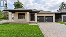 23 ACCURSI CRESCENT Pelham (Fonthill), ON L0S 1E4