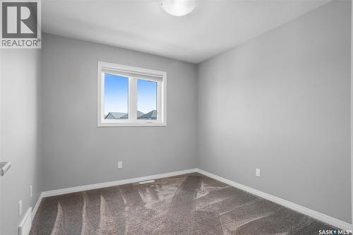 643 Hampton Circle, Saskatoon, SK 