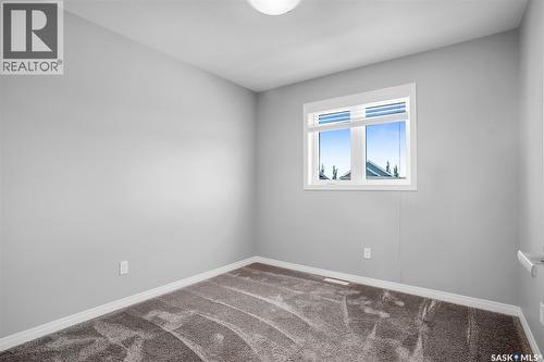 643 Hampton Circle, Saskatoon, SK 