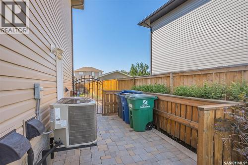 643 Hampton Circle, Saskatoon, SK 