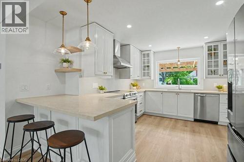 72 Mountain Park Avenue, Hamilton, ON 