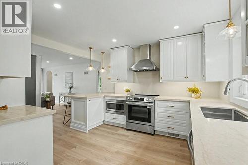 72 Mountain Park Avenue, Hamilton, ON 