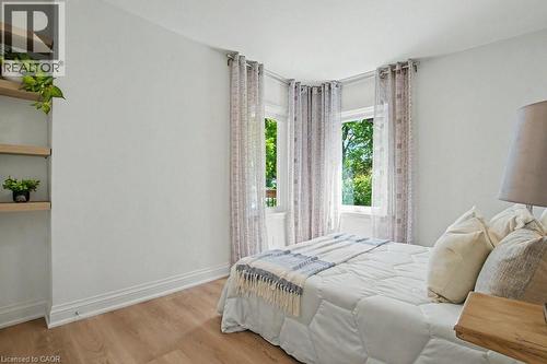 72 Mountain Park Avenue, Hamilton, ON 