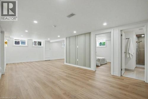72 Mountain Park Avenue, Hamilton, ON 