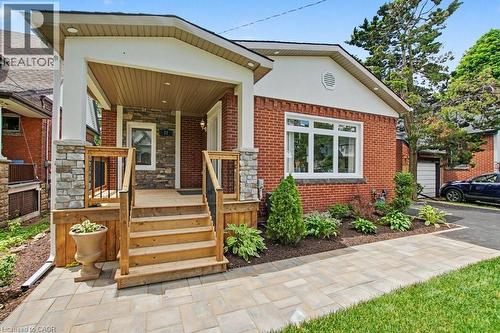 72 Mountain Park Avenue, Hamilton, ON 