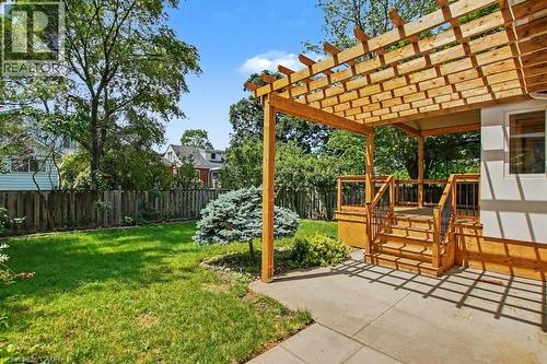 72 Mountain Park Avenue, Hamilton, ON 