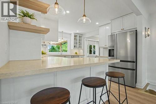 72 Mountain Park Avenue, Hamilton, ON 