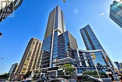 3918 - 5 SHEPPARD AVENUE E Toronto, ON M2N 0G4