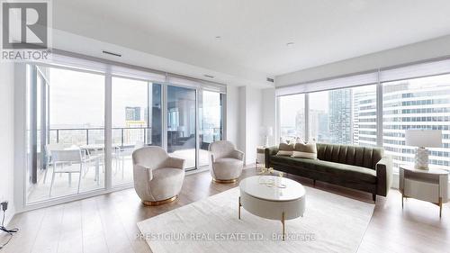 PH02 - 20 EDWARD STREET , Toronto, Ontario M5G 0C5 2
