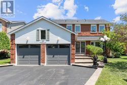 35 ROTHERGLEN ROAD S Ajax, ON L1S 5K8