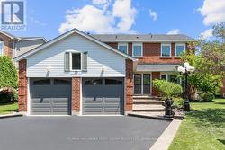 35 ROTHERGLEN ROAD S Ajax, ON L1S 5K8