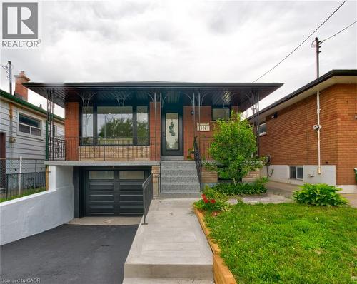 101 REID Avenue N  Hamilton, ON L8H 6E2