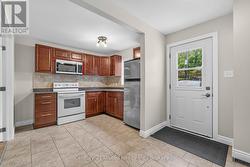 Unit 2 - Kitchen - 