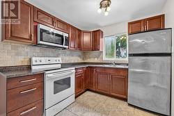 Unit 2 - Kitchen - 