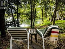 Another quiet sitting area overlooking the water - 