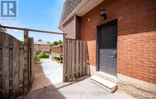 7872 - 7876 Kipling Avenue, Vaughan, ON - Outdoor With Exterior