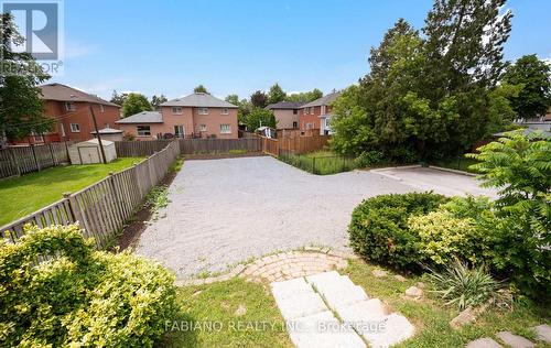 7872 - 7876 Kipling Avenue, Vaughan, ON - Outdoor With Backyard