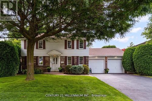 20 ALDERWAY AVENUE  Brampton, ON L6Y 2B7