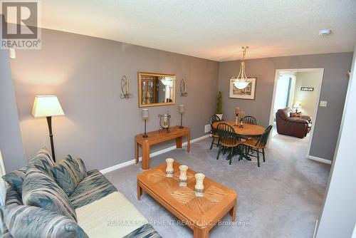 5156 Ridgewell Road, Burlington, ON 