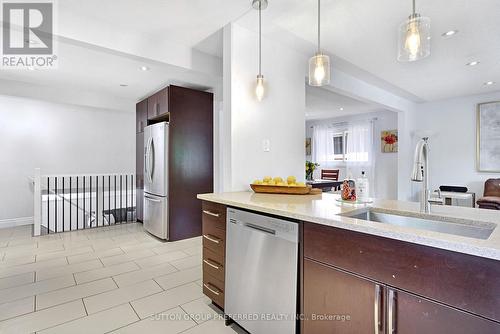 1 Ponderosa Crescent, London South (South X), ON 