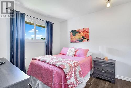 1 Ponderosa Crescent, London South (South X), ON 