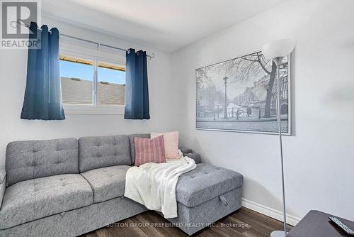 1 Ponderosa Crescent, London South (South X), ON 