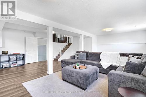 1 Ponderosa Crescent, London South (South X), ON 