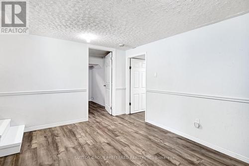 1 Ponderosa Crescent, London South (South X), ON 