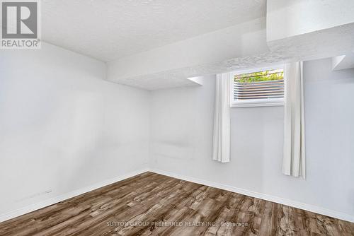 1 Ponderosa Crescent, London South (South X), ON 