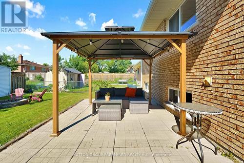 1 Ponderosa Crescent, London South (South X), ON 