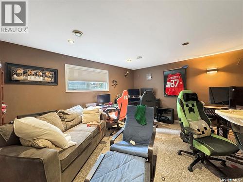 71 4Th Avenue, Battleford, SK 