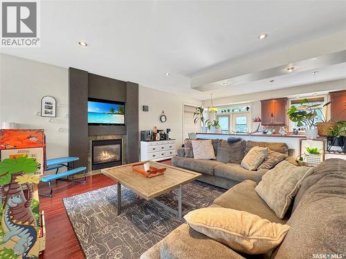 71 4Th Avenue, Battleford, SK 