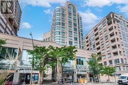 503 - 942 YONGE STREET Toronto, ON M4W 3S8