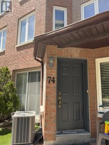 74 - 735 NEW WESTMINSTER DRIVE  Vaughan, ON L4J 7Y9