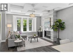 3233 GRANT STREET  Vancouver, BC V5K 3J1