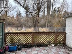 Fenced patio - 