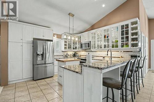 6 Theodore Drive, Hamilton, ON 