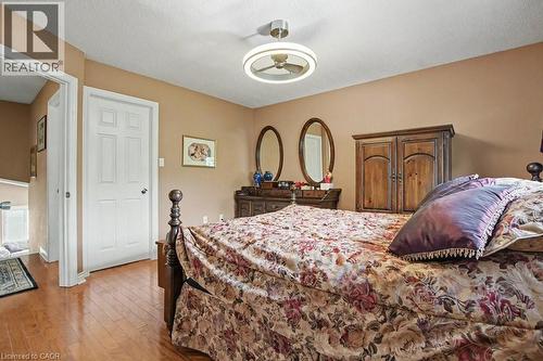 6 Theodore Drive, Hamilton, ON 