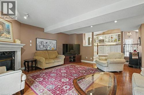 6 Theodore Drive, Hamilton, ON 