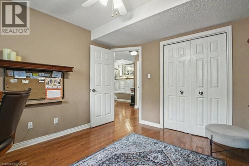 6 Theodore Drive, Hamilton, ON 
