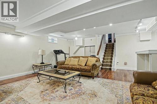 6 Theodore Drive, Hamilton, ON 