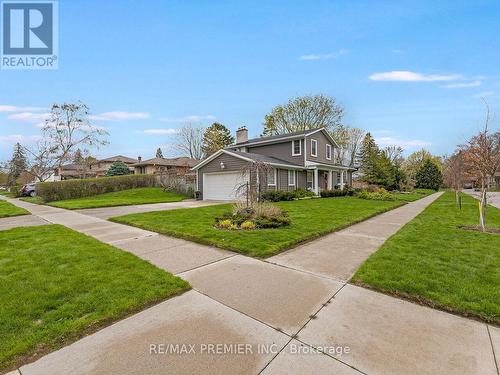 225 Juniper Avenue, Burlington, ON 