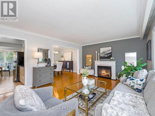 225 Juniper Avenue, Burlington, ON 