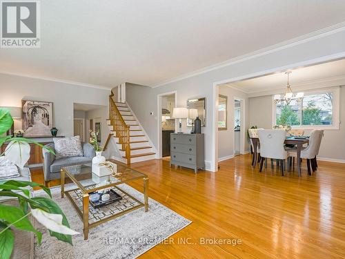 225 Juniper Avenue, Burlington, ON 