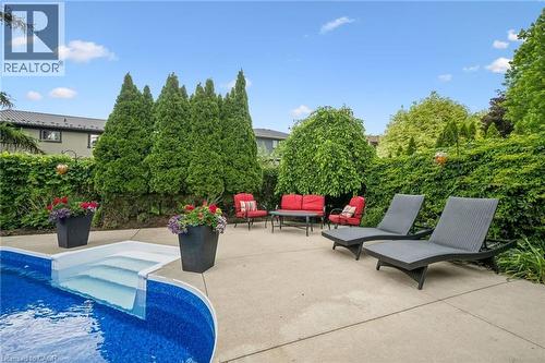 18 Dunnington Court, Kitchener, ON 