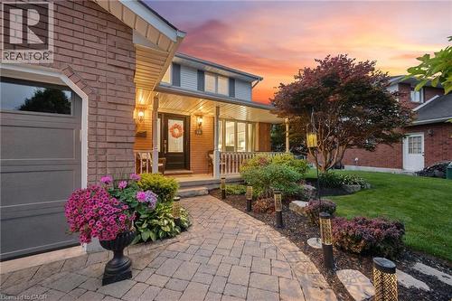 18 Dunnington Court, Kitchener, ON 